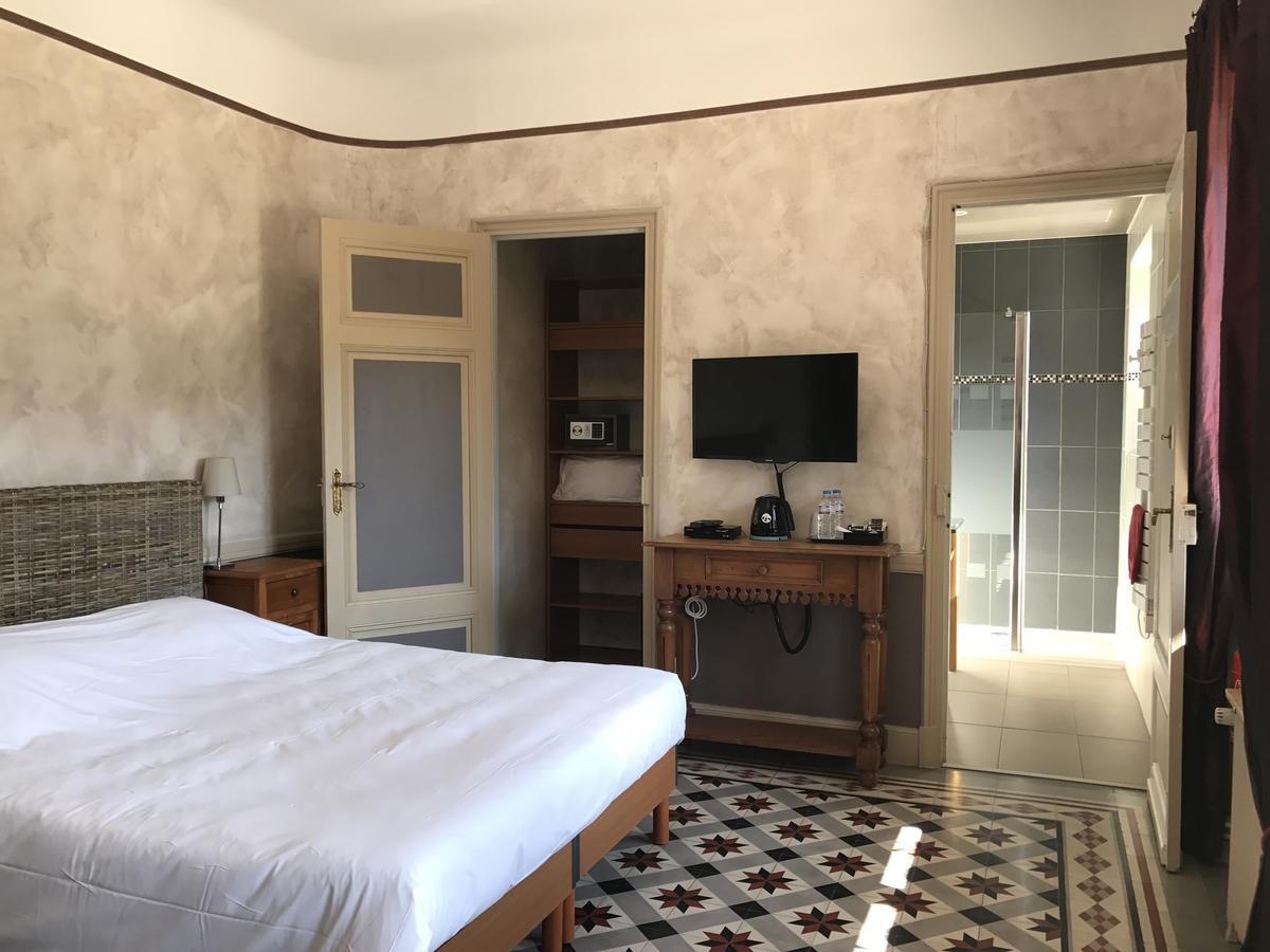 La Villa Du Parc Prades  Szoba fotó