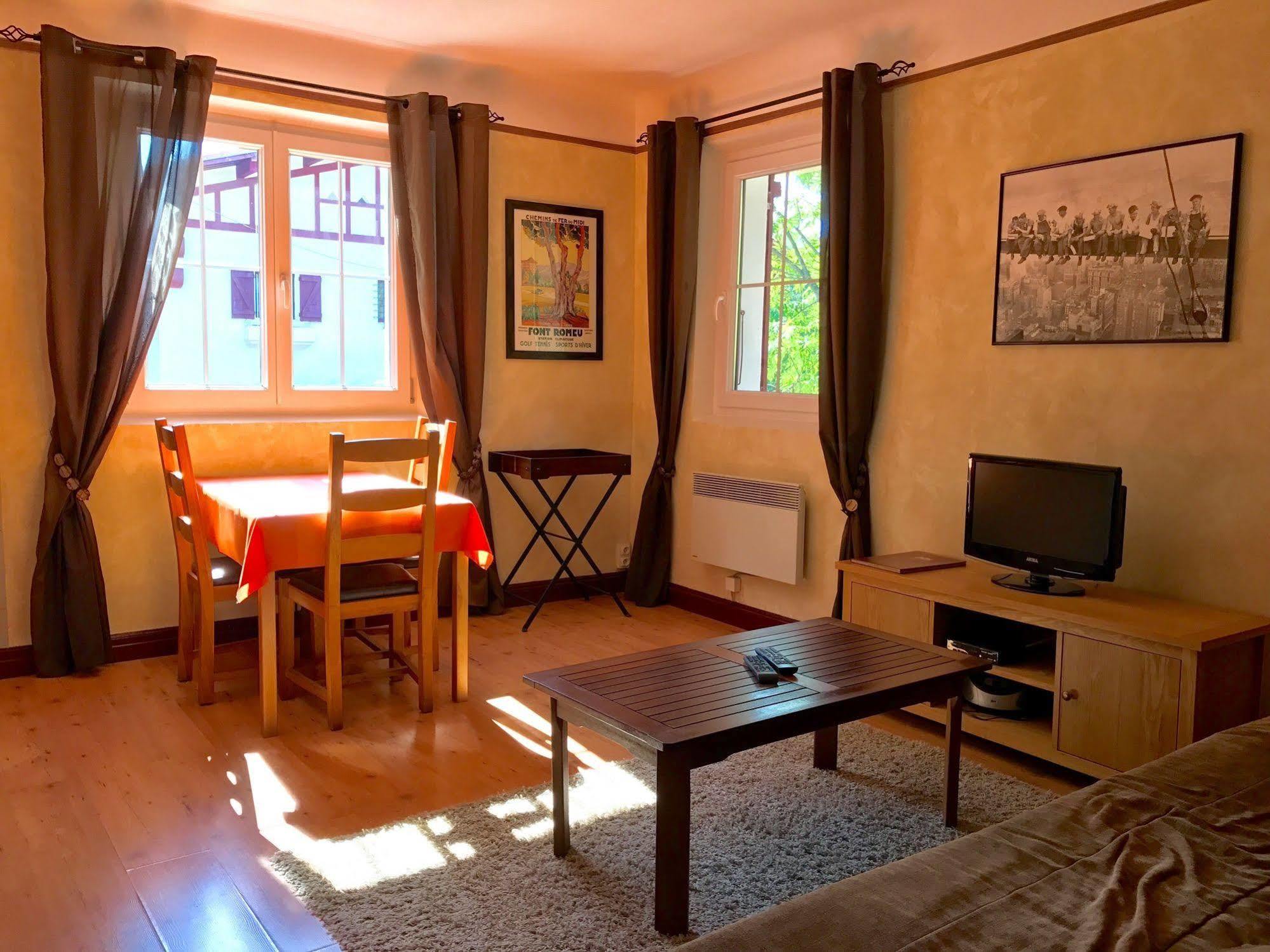 La Villa Du Parc Prades  Kültér fotó