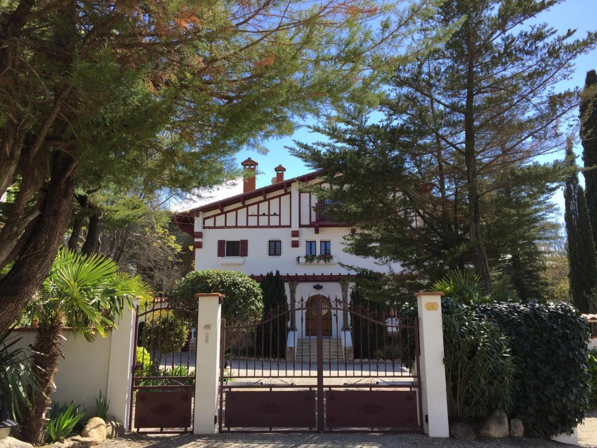 La Villa Du Parc Prades  Szoba fotó