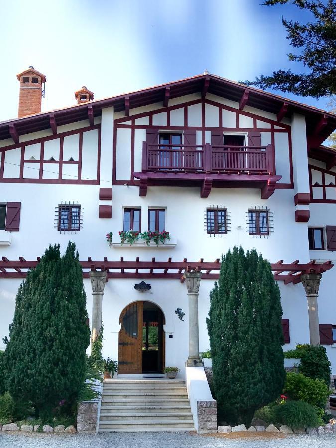 La Villa Du Parc Prades  Szoba fotó